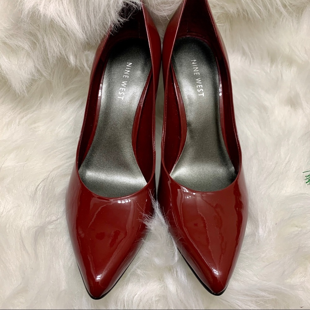 Nine West 4" heels, maroon, sz 8M